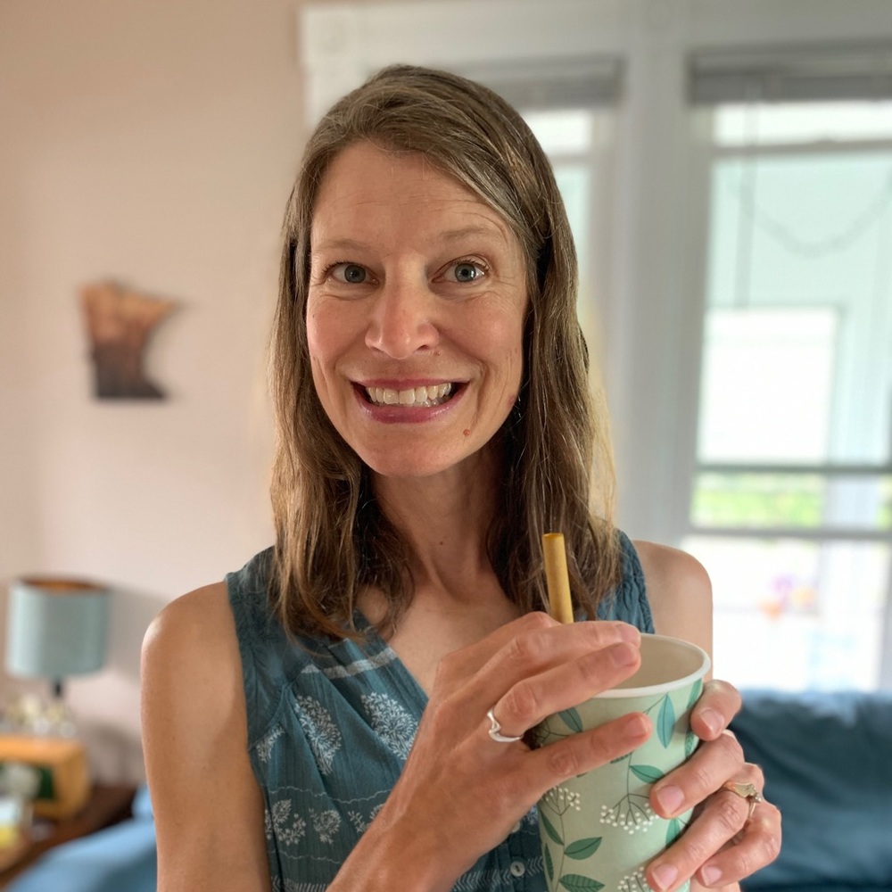 Meet your Posher, Rebekah